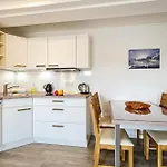 Prora - Apartment Mit Balkon - Ostwind * Binz