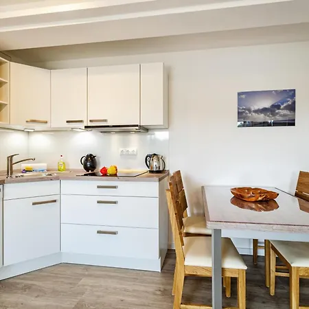 Prora - Ostwind * Binz